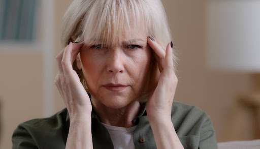 Weird Symptoms of Low Estrogen Weird Symptoms of Low Estrogen